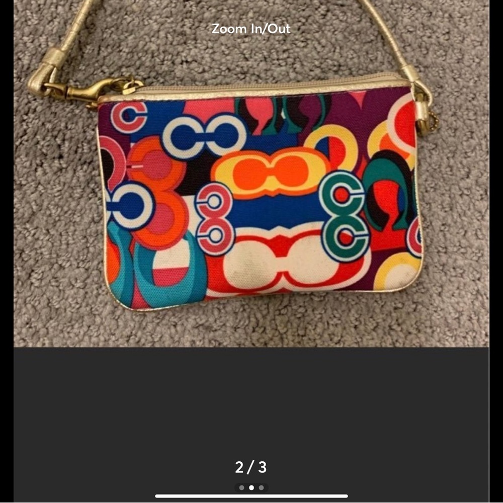 Coach Poppy Limited Edition Wristlet - Picture 6 of 6